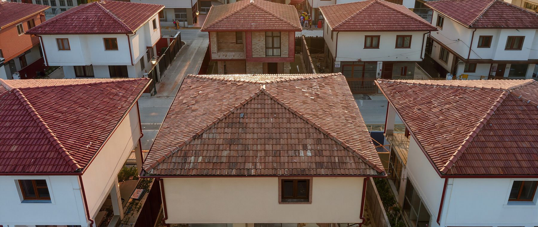 Beşik, Kırma ve Mansard Çatı bitmiş çatı
